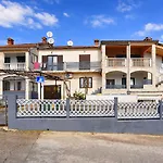 Apartamento 622 *